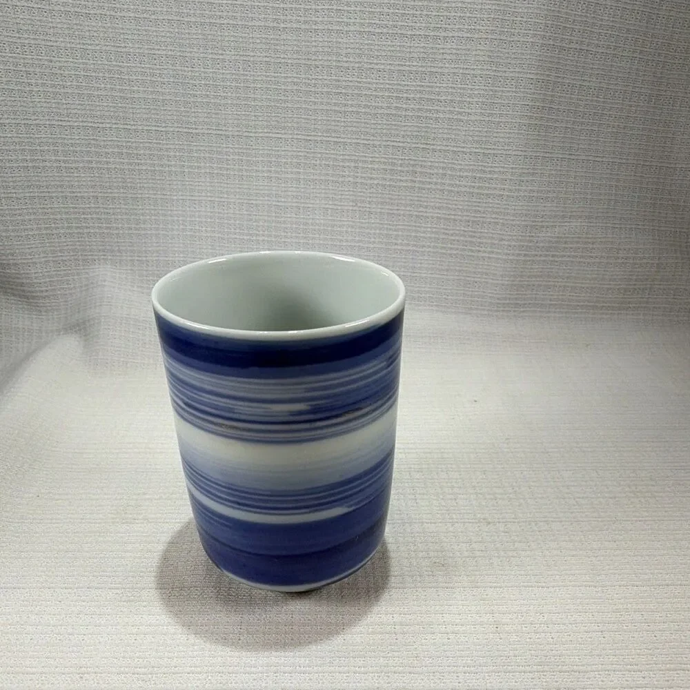 Vintage Japanese Arita Ware Blue Ombre Yunomi Tea Cup Signed 3” x 2”